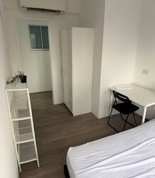 Lucky Plaza (D9), Apartment #587221881